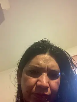 Snapshot of 1986fra chatting on 10/16/25, 05:14 1986fra online show from 10/16/25, 05:14