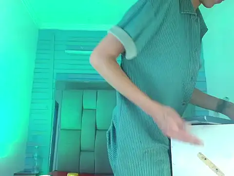 Valentin Gray online show from 11/10/25, 01:32