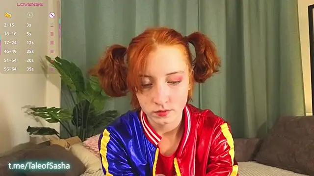 Snapshot of JuanaFriesz chatting on 10/31/25, 07:20 JuanaFriesz online show from 10/31/25, 07:20