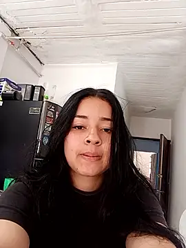 Emmy   online show from 11/12/25, 04:51