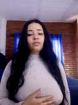 Emmy   online show from 11/13/25, 07:02