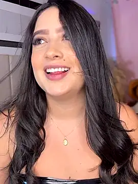 Emiily Moore1 online show from 11/15/25, 01:14