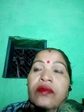 Manavi x online show from 10/20/25, 04:29