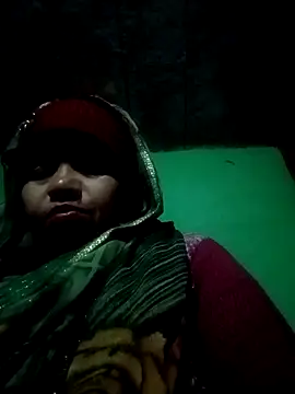 Manavi x online show from 11/15/25, 10:26