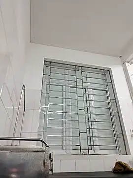 Lyly nuce online show from 10/10/25, 02:05