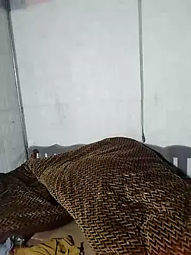 Lyly nuce online show from 10/13/25, 02:28