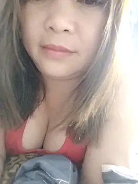 Lyly nuce online show from 10/18/25, 08:09