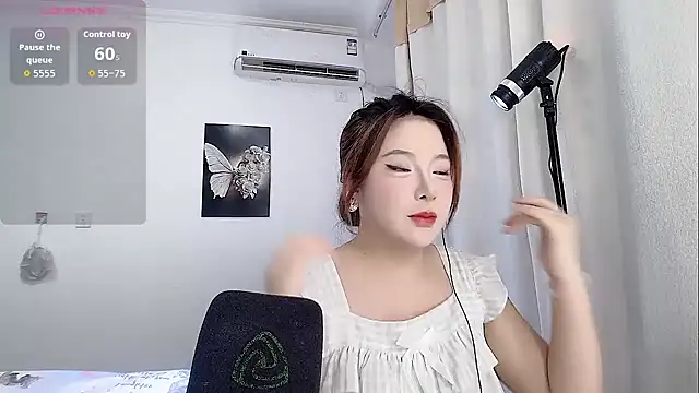 Snapshot of medusanamei chatting on 09/23/25, 06:22 medusanamei online show from 09/23/25, 06:22
