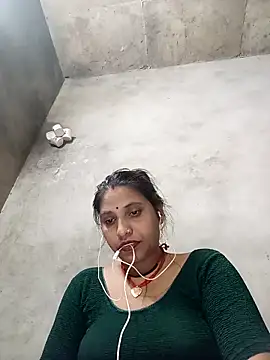 Sandhya x online show from 10/25/25, 05:08