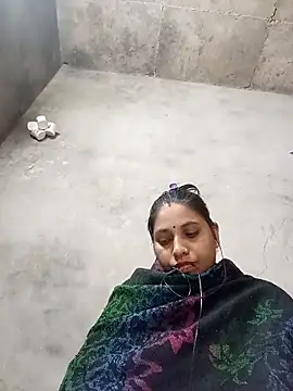 Sandhya x online show from 10/29/25, 04:48