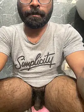 DJLOVE280825 online show from 11/01/25, 04:03