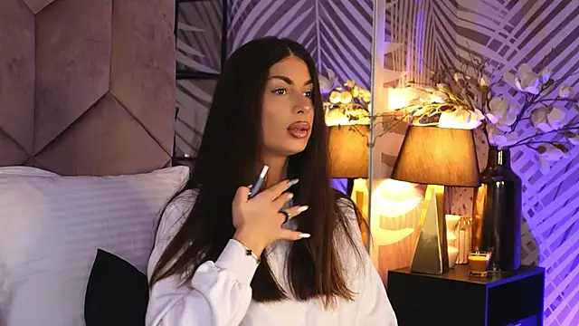 Snapshot of EvaRhea chatting on 11/19/25, 03:50 EvaRhea online show from 11/19/25, 03:50