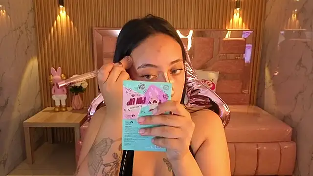 m eris s online show from 10/28/25, 01:25