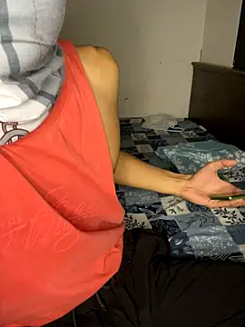 SIZZLER 1100 online show from 10/06/25, 02:25