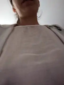 LenaBloomy online show from 10/17/25, 11:02