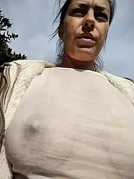 LenaBloomy online show from 10/21/25, 11:33