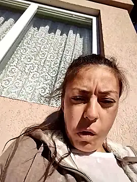 LenaBloomy online show from 11/02/25, 12:18