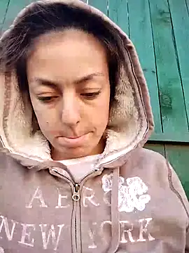 LenaBloomy online show from 11/03/25, 12:50