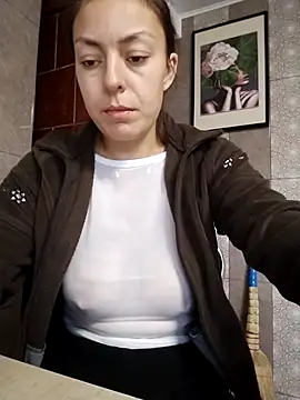 LenaBloomy online show from 11/20/25, 11:43