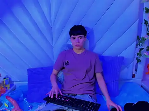 Bruno Cruzz online show from 10/16/25, 02:34