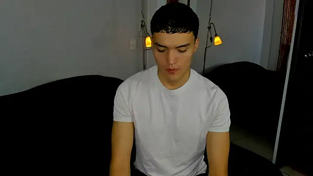 Snapshot of Jacksonflorez chatting on 09/15/25, 06:41 Jacksonflorez online show from 09/15/25, 06:41