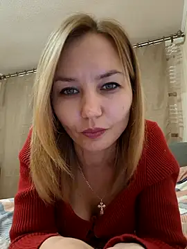 VeroLoverx online show from 10/15/25, 04:18