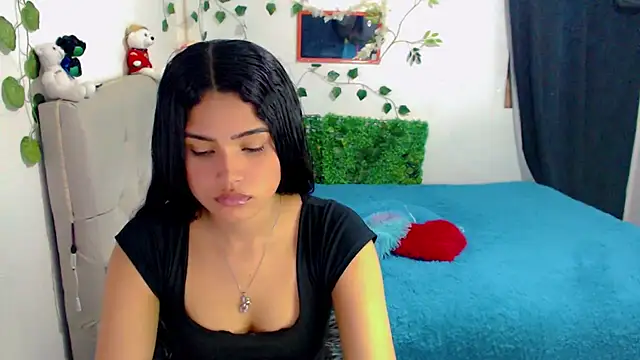 Snapshot of Chiara_latina chatting on 09/10/25, 11:38 Chiara latina online show from 09/10/25, 11:38