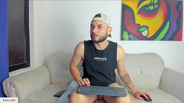 Snapshot of Dylan_lookatme chatting on 09/28/25, 12:27 Dylan lookatme online show from 09/28/25, 12:27