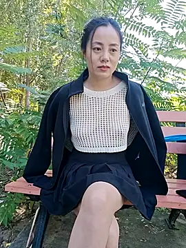 Snapshot of bingxin- chatting on 09/09/25, 04:23 bingxin- online show from 09/09/25, 04:23