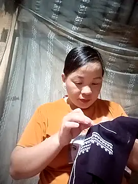 Snapshot of ningchun20 chatting on 10/05/25, 05:44 ningchun20 online show from 10/05/25, 05:44