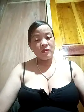 Snapshot of ningchun20 chatting on 10/06/25, 01:19 ningchun20 online show from 10/06/25, 01:19