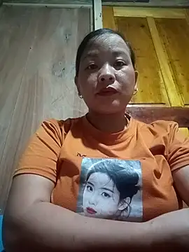 Snapshot of ningchun20 chatting on 10/14/25, 12:28 ningchun20 online show from 10/14/25, 12:28