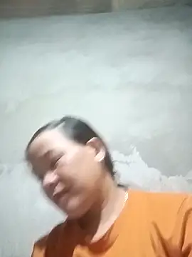 Snapshot of ningchun20 chatting on 10/30/25, 11:22 ningchun20 online show from 10/30/25, 11:22