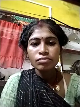 Snapshot of Susila_ji chatting on 09/28/25, 10:48 Susila ji online show from 09/28/25, 10:48