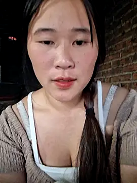 ALIENHR38 online show from 11/11/25, 01:49