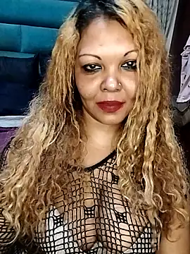 hemilynthomas2467 online show from 10/16/25, 07:26