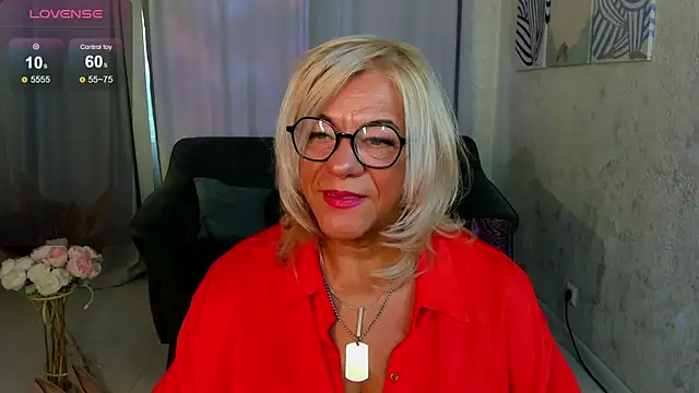 AnittaHarris online show from 10/15/25, 01:06