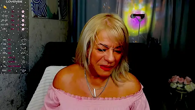 AnittaHarris online show from 11/19/25, 08:36