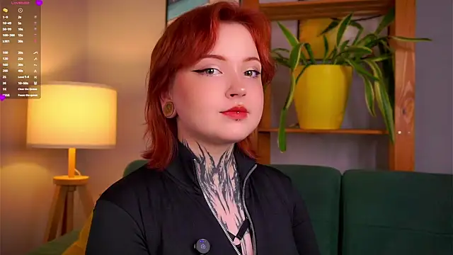 MarnaHarbor online show from 10/12/25, 01:21