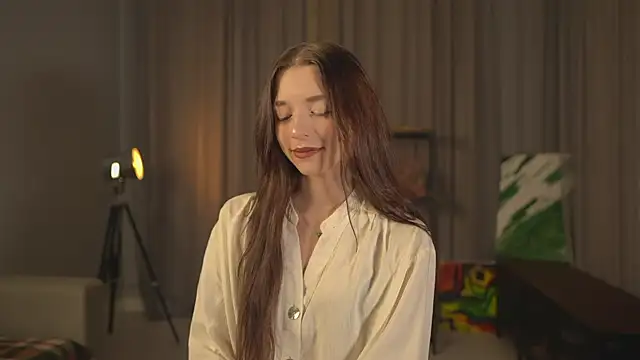 RoxieBolich online show from 10/24/25, 01:40