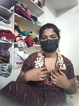 swetha01430 online show from 10/12/25, 04:17