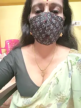 mallu-reshma online show from 10/22/25, 03:23