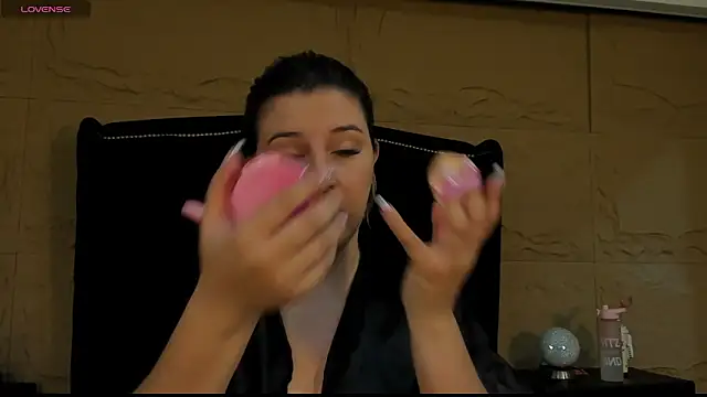 SophiaDior  online show from 10/07/25, 12:13