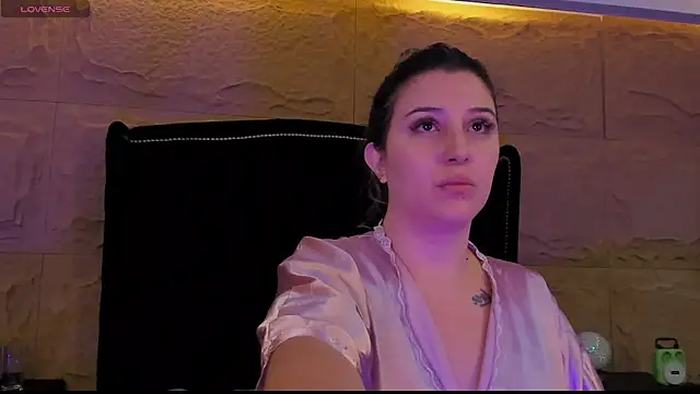 SophiaDior  online show from 10/08/25, 12:25