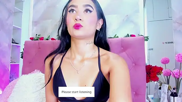 Nicolqueen  online show from 11/17/25, 11:05