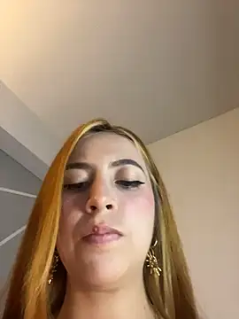 Little ginger online show from 11/13/25, 01:59