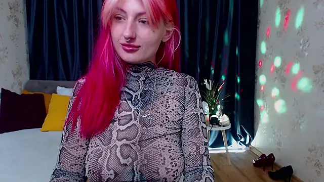 Nina Blum  online show from 11/10/25, 06:34