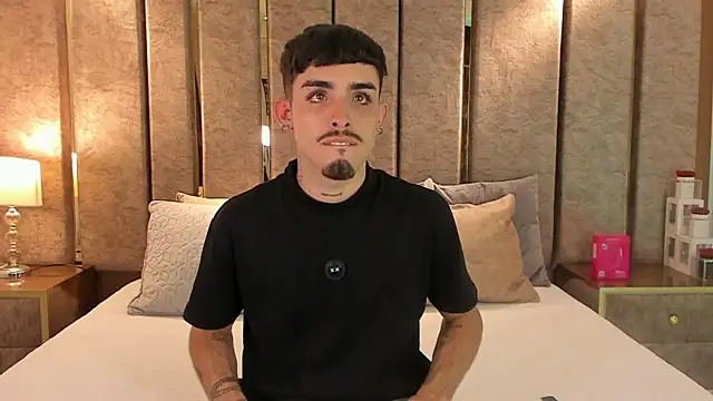 NikoStone  online show from 10/19/25, 05:19