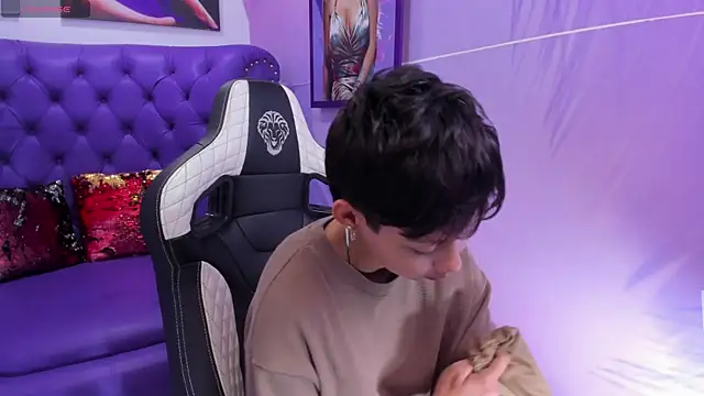 tefi meow online show from 10/12/25, 12:04