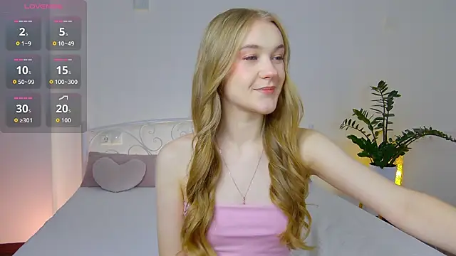 KumiKruz online show from 11/15/25, 02:35